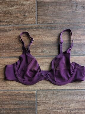 CUUP 34B Plum Underwire Bra Unlined Plunge